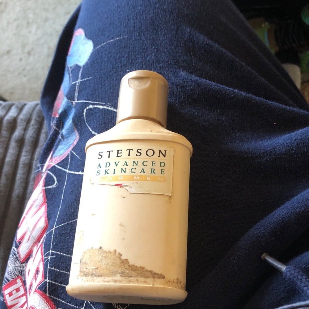 Stetson Advanced Skincare Lotion — Cream and Gold